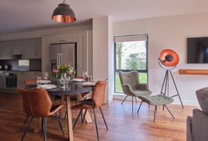 thumbnail: Dining room
