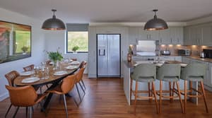 thumbnail: Dining room
