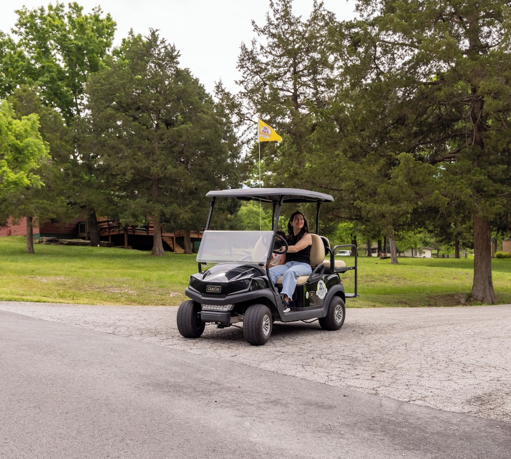 Golf cart