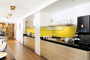 thumbnail: Breakfast area