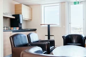 thumbnail: Breakfast area