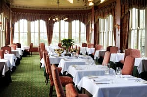 thumbnail: Restaurant