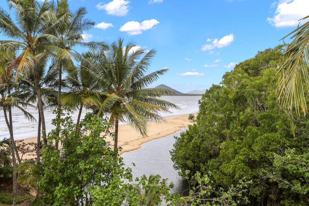 Beach/ocean view