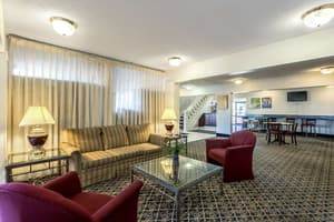thumbnail: Lounge