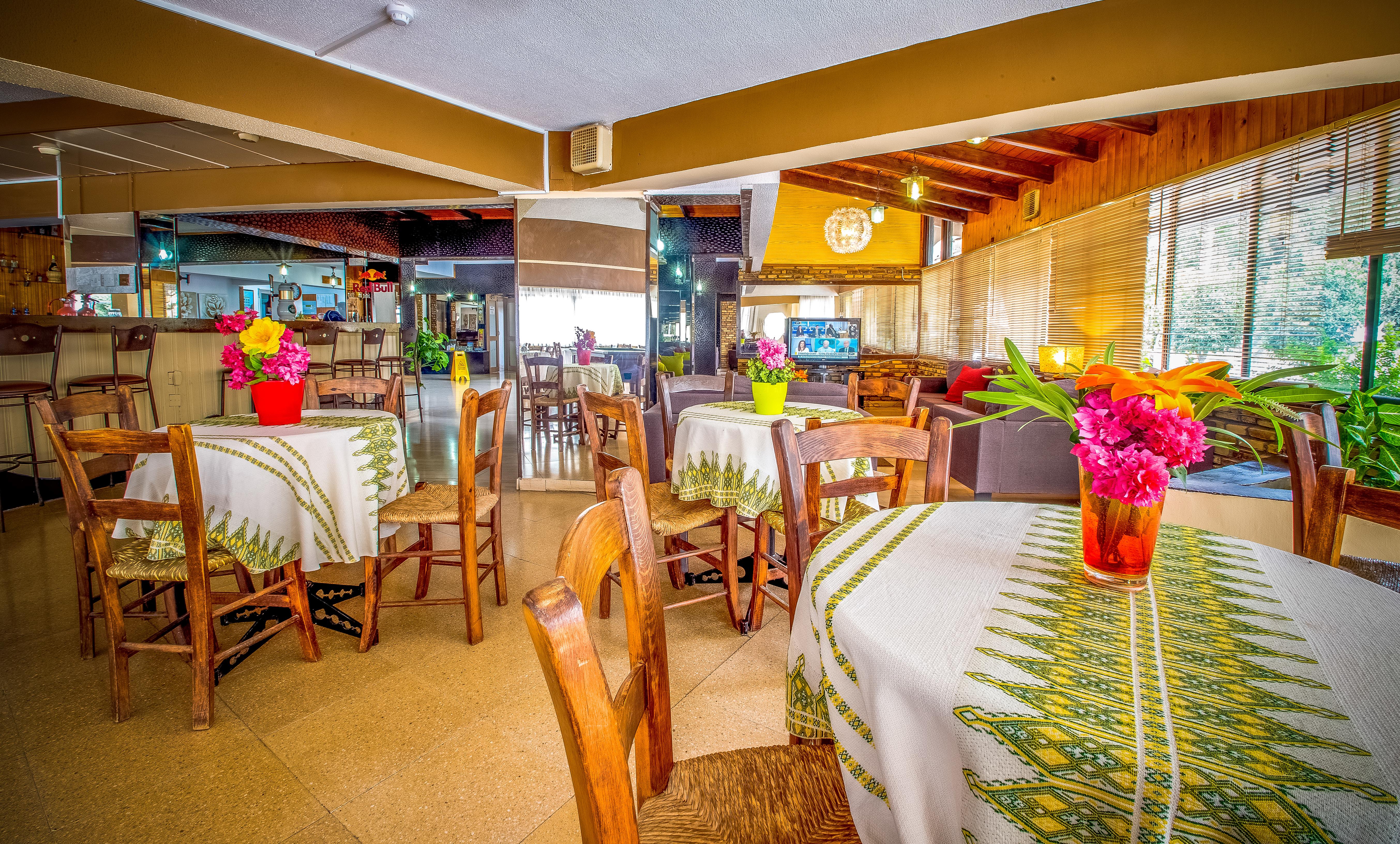 Restaurant-cafeteria