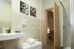 thumbnail: Bathroom sink