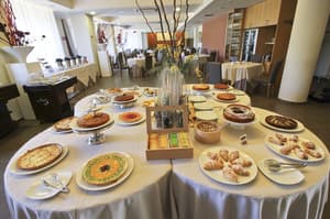 thumbnail: Breakfast buffet