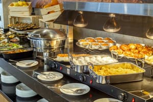 thumbnail: Restaurant
