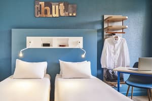 thumbnail: Room