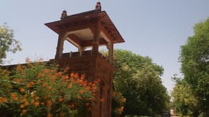 thumbnail: Porch