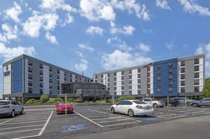 thumbnail: Exterior