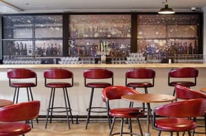thumbnail: Bar (on property)