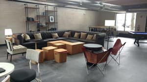 thumbnail: Bar (on property)