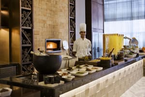thumbnail: Restaurant