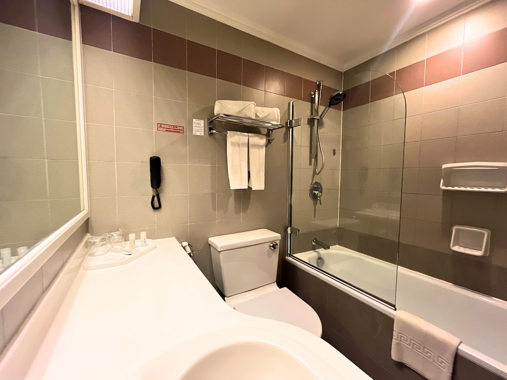 Bathroom shower