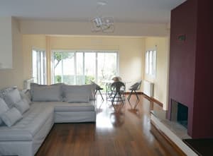 thumbnail: Living room