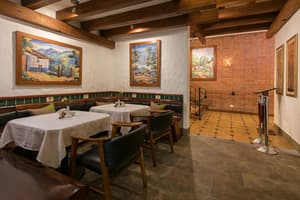 thumbnail: Bar (on property)