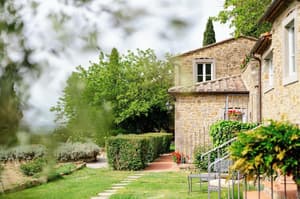 thumbnail: Exterior