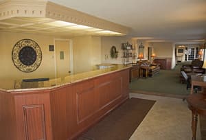 thumbnail: Interior entrance