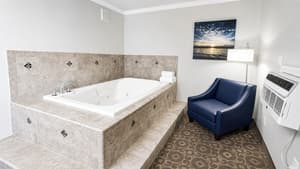 thumbnail: Jetted tub