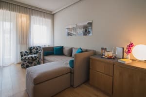 thumbnail: Living area