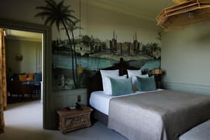 thumbnail: Room