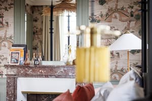 thumbnail: Interior