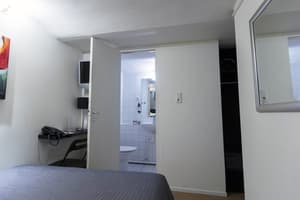 thumbnail: Room amenity