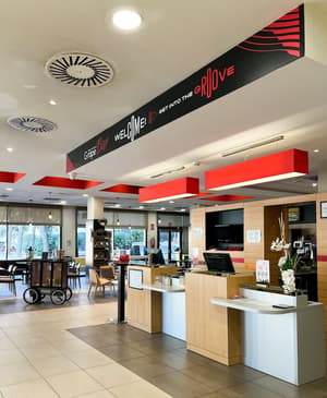 thumbnail: Reception