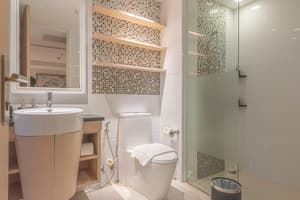 thumbnail: Bathroom