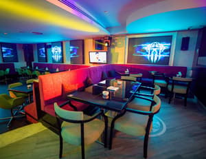 thumbnail: Nightclub