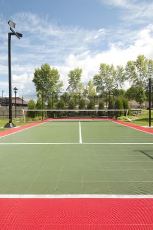 thumbnail: Tennis court