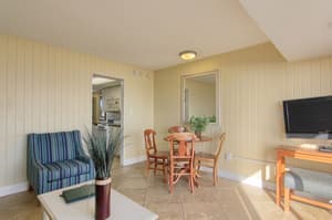 thumbnail: In-room dining