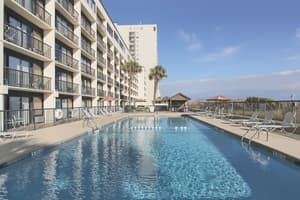 thumbnail: Outdoor pool