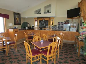 thumbnail: Breakfast area