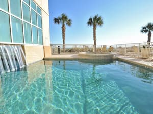 thumbnail: Indoor/outdoor pool