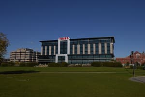 thumbnail: Front of property