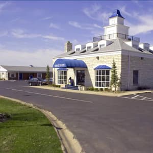 thumbnail: Exterior