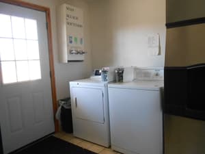 thumbnail: Laundry room