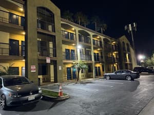 thumbnail: Exterior