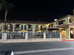 thumbnail: Exterior