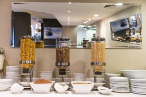 thumbnail: Restaurant