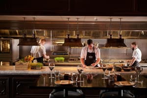 thumbnail: Restaurant