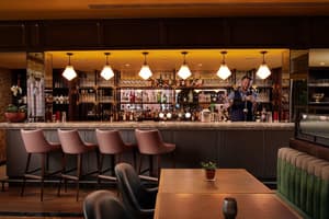 thumbnail: Restaurant