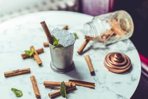 thumbnail: Bar (on property)