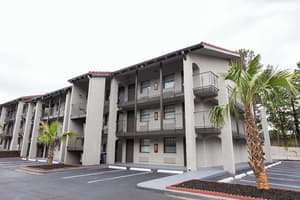 thumbnail: Exterior