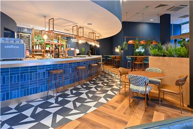 On-Site,Bar/Lounge