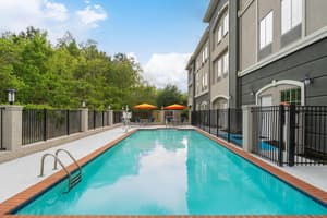 thumbnail: Outdoor pool