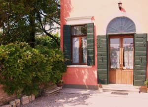 thumbnail: Property entrance