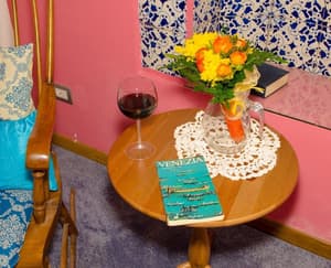thumbnail: Room service - dining
